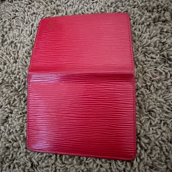 Authentic 2004 Louis Vuitton Red Epi Card Holder - Picture 11 of 13